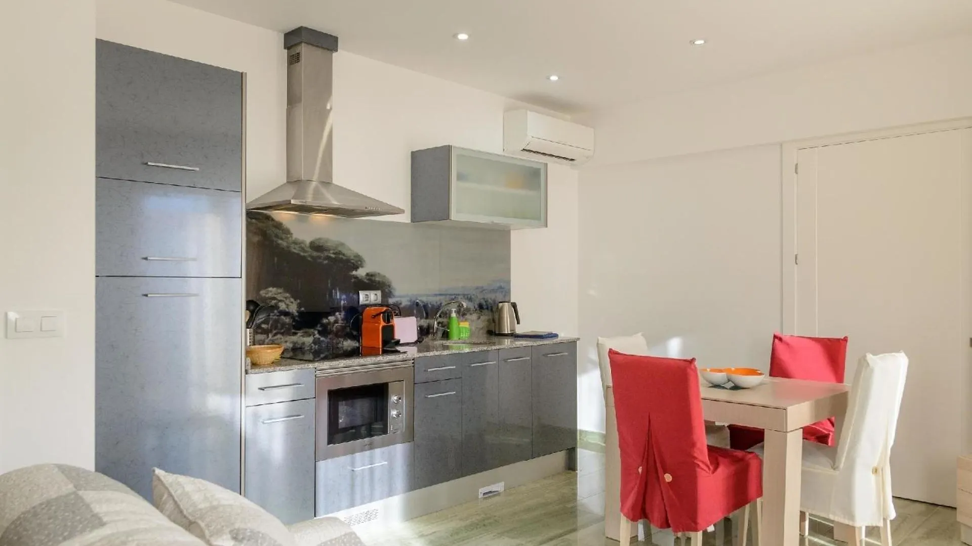 Ferienwohnung Fuer 4 Personen Ca 60 Qm In Empuriabrava, Costa Brava Golf De Roses Apartment Empuriabrava