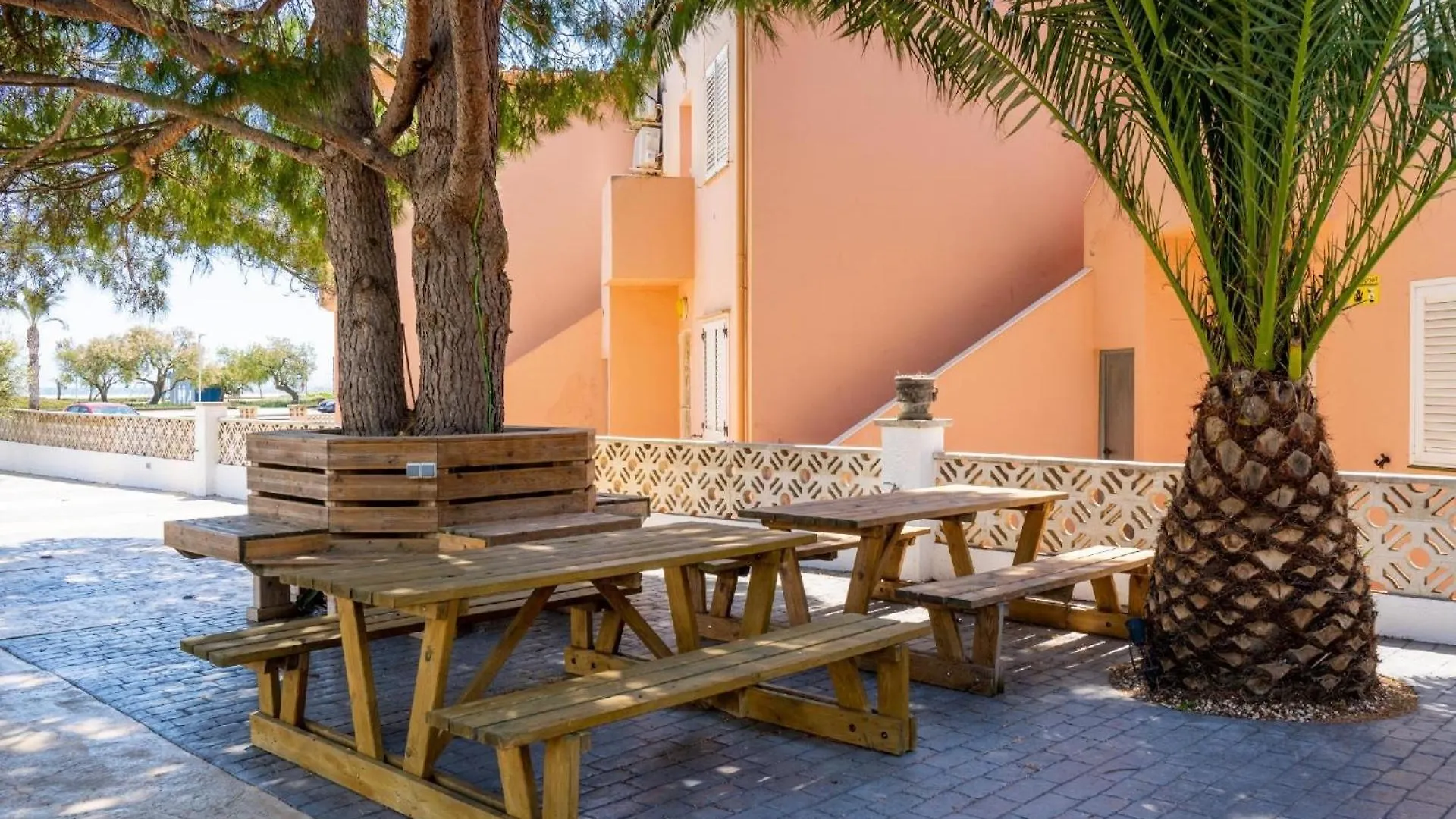 Apartment Ferienwohnung Fuer 4 Personen Ca 60 Qm In Empuriabrava, Costa Brava Golf De Roses Spain