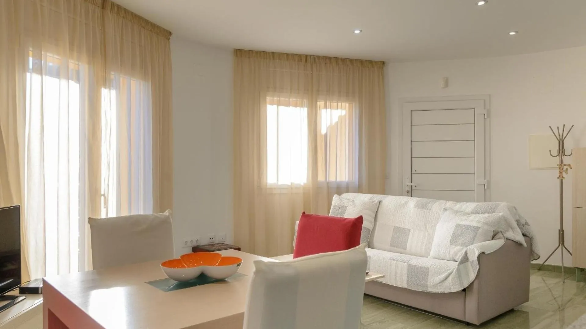 Ferienwohnung Fuer 4 Personen Ca 60 Qm In Empuriabrava, Costa Brava Golf De Roses location